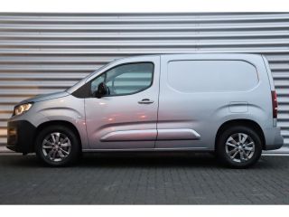 Peugeot e-Partner 50KWH 136PK L1H1 ASPHALT AUTOMAAT / NAVI / CLIMA / LED / PDC / CAMERA / 16" LMV / DAB+ / KEYLESS ...