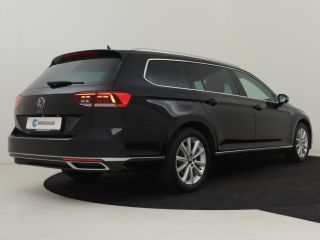 Volkswagen Passat Variant 1.4 TSI PHEV GTE Business 218pk | Adaptief cruise control | Navigatie | App connect | Sto...