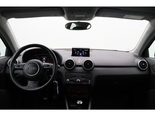 Audi A1 Audi 1.0 TFSI | Airco | Bluetooth telefoonvoorbereiding | Multimedia-voorbereiding ActivLease financial lease