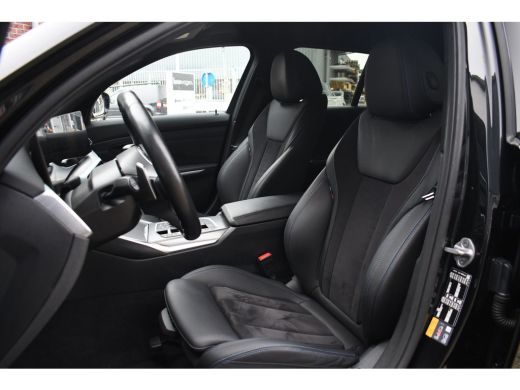 BMW 3 Serie Touring 320e M-Sport ACC HUD Sfeer Camera HiFi Stuurverw ActivLease financial lease