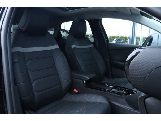 Citroën C4 1.2 Turbo Max | Adaptieve Cruise | Pano | HiFi | Massage | 360' Camera | Leder | HUD | Stoelverwa... ActivLease financial lease