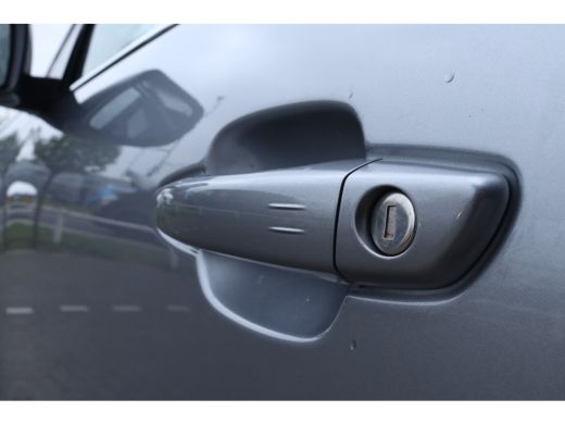 Citroën C5 Aircross Citroen 1.2 Hybrid ë-Series | Adaptieve Cruise | Camera | Navi | Stoelverwarming | Carplay | Keyless ActivLease financial lease