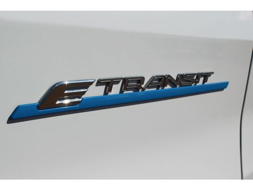 Ford E-Transit 350 L2H2 Trend 68 kWh Pro Power on board, Navigatie, Adaptieve Cruise, 360 camera ActivLease financial lease