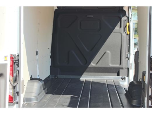 Ford E-Transit 350 L2H2 Trend 68 kWh Pro Power on board, Navigatie, Adaptieve Cruise, 360 camera ActivLease financial lease