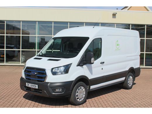 Ford E-Transit 350 L2H2 Trend 68 kWh Pro Power on board, Navigatie, Adaptieve Cruise, 360 camera ActivLease financial lease