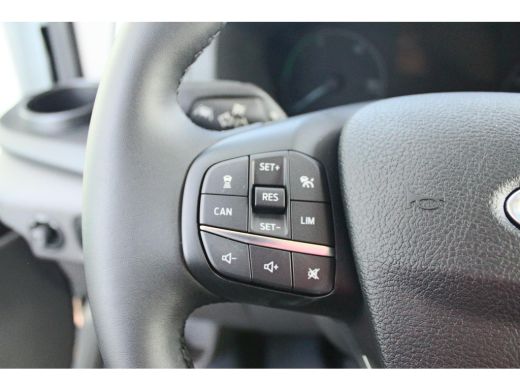 Ford E-Transit 350 L2H2 Trend 68 kWh Pro Power on board, Navigatie, Adaptieve Cruise, 360 camera ActivLease financial lease