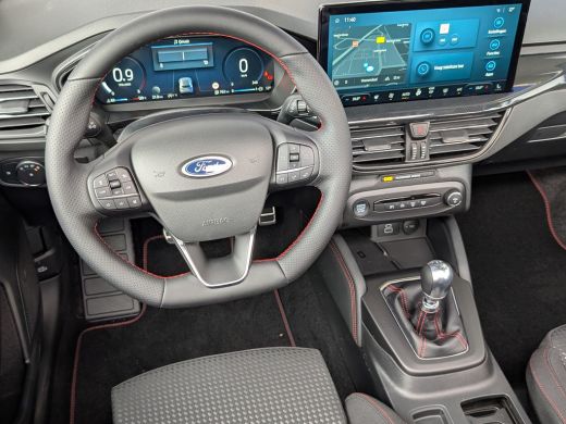 Ford Focus Ford Wagon 1.0 EcoB Hybrid ST Line X Panoramadak | Matrix-LED | Winterpack ActivLease financial lease