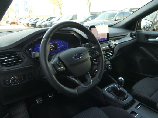 Ford FOCUS Wagon Ford 1.0 EcoBoost Hybrid ST Line X | Winterpack | B&O | Camera | LED | DAB | Digitaal Dashboard |... ActivLease financial lease