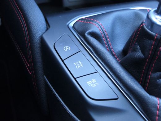 Ford FOCUS Wagon Ford 1.0 EcoBoost Hybrid ST Line X | Winterpack | B&O | Camera | LED | DAB | Digitaal Dashboard |... ActivLease financial lease