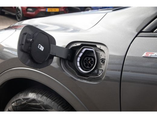 Ford Kuga 2.5 PHEV ST-Line| Achterbank verwarmd | Apple Carplay/Android Auto|telefoonintegratie premium | N... ActivLease financial lease