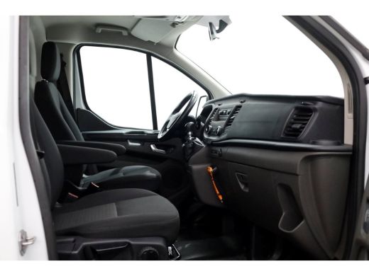 Ford Transit Custom 340 2.0 TDCI 130pk E6 L1H1 Trend Airco/Inrichting 10-2018 ActivLease financial lease