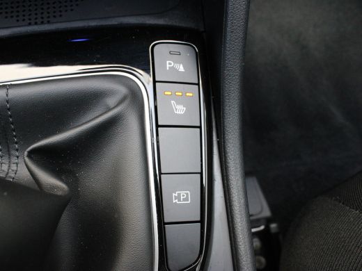 Hyundai Tucson Hyundai 1.6 T-GDI MHEV Comfort | Trekhaak | Achteruitrijcamera | Airco (automatisch) | Cruise con... ActivLease financial lease
