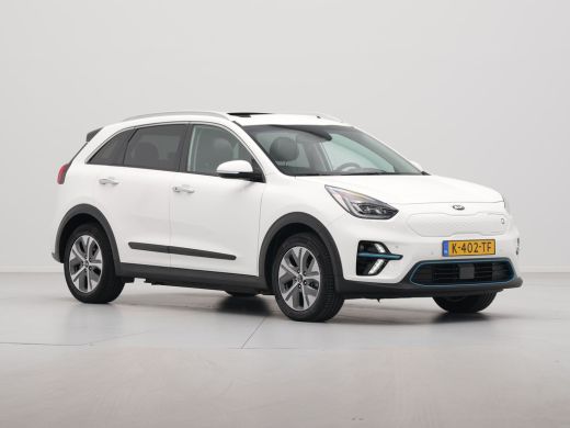 Kia e-Niro ExecutiveLine 64 kWh Schuifdak Stoelventilatie Camera Navigatie 180 ActivLease financial lease
