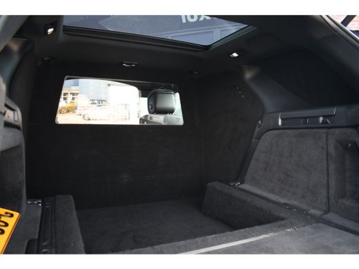 Land Rover Discovery 3.0 D300 HSE Pano Trekh HUD ACC Meridian Luchtv ActivLease financial lease