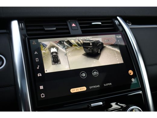 Land Rover Discovery 3.0 D300 HSE Pano Trekh HUD ACC Meridian Luchtv ActivLease financial lease