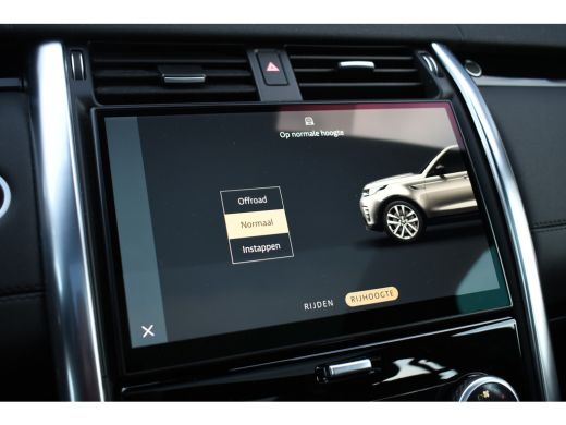 Land Rover Discovery 3.0 D300 HSE Pano Trekh HUD ACC Meridian Luchtv ActivLease financial lease