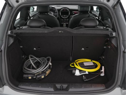 Mini Mini Electric Yours 33 kWh [ 3-Fase ] (INCL-BTW) Aut. *PANO | FULL-LEATHER | HEAD-UP | FULL-LED | HARMAN/KARDON... ActivLease financial lease