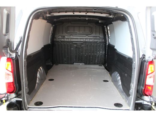 Opel Combo 1.5D L2H1 Edition | Laadruimte inrichting | Trekhaak | Navigatie | ActivLease financial lease
