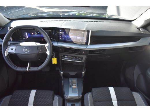 Opel Frontera Opel Edition BEV 44kwh DEMO-DEAL! | Stoel/stuurverwarming | Navigatie | Achteruitrijcamera | FULL... ActivLease financial lease