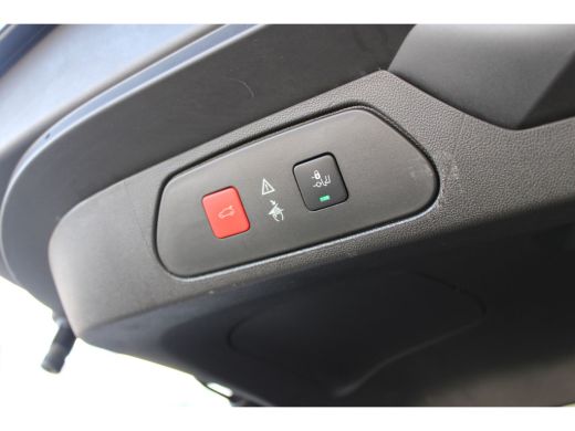 Opel Grandland X Opel 1.6 Turbo Hybrid4 Ultimate AUTOMATIC ActivLease financial lease