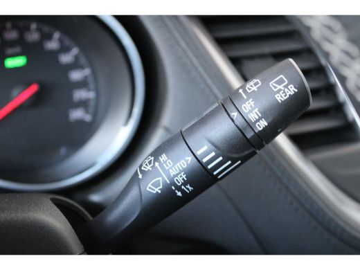 Opel Grandland X Opel 1.6 Turbo Hybrid4 Ultimate AUTOMATIC ActivLease financial lease