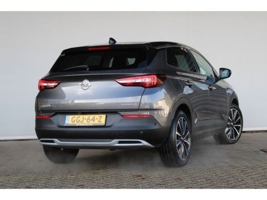 Opel Grandland X Opel 1.6 Turbo Hybrid4 Ultimate AUTOMATIC ActivLease financial lease