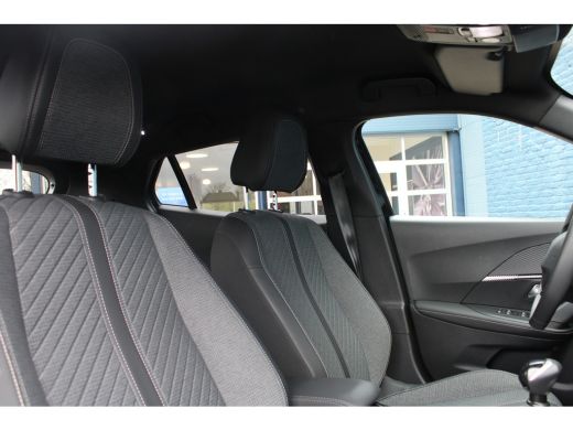 Peugeot 2008 1.2 PureTech 100 Allure | Navigatie | Camera | Apple carplay | Bluetooth | 9.000km | ActivLease financial lease