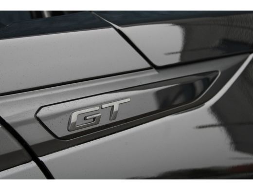 Peugeot 2008 SUV 1.2 PureTech 130pk EAT8 GT | Automaat | Navigatie | Camera | Nieuw model | 17.000km | ActivLease financial lease