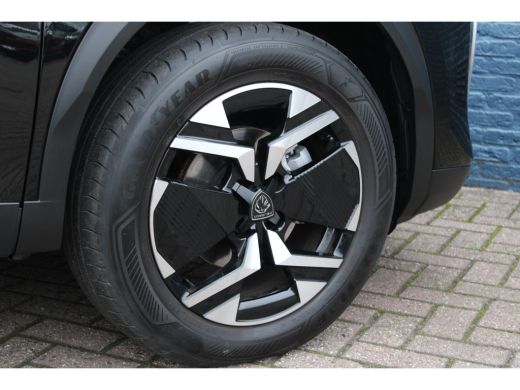 Peugeot 2008 SUV 1.2 PureTech 130pk EAT8 GT | Automaat | Navigatie | Camera | Nieuw model | 17.000km | ActivLease financial lease