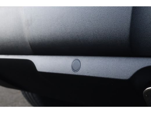 Peugeot 3008 Peugeot 1.6 GT HYbrid | Adaptieve Cruise | Camera | Stoelverwarming | Elektr. klep | Carplay | Navi ActivLease financial lease