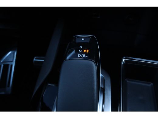 Peugeot 3008 Peugeot 1.6 GT HYbrid | Adaptieve Cruise | Camera | Stoelverwarming | Elektr. klep | Carplay | Navi ActivLease financial lease