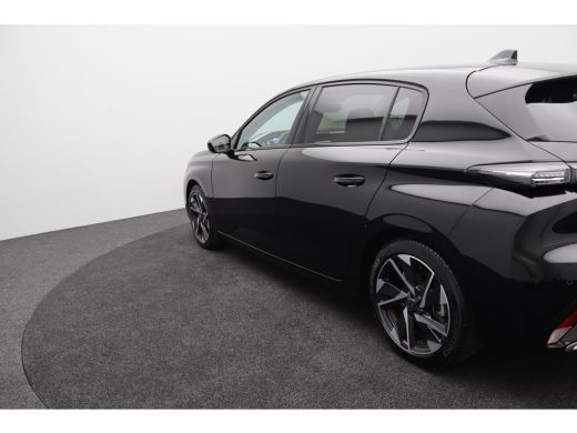 Peugeot 308 1.2 PureTech Allure ActivLease financial lease