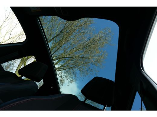 Peugeot 308 SW 1.2 PURETECH 130PK GT-LINE / NAVI / CLIMA / PDC / 17"LMV / PANO.DAK / KEYLESS / FULL-LED / WIN... ActivLease financial lease