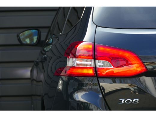 Peugeot 308 SW 1.2 PURETECH 130PK GT-LINE / NAVI / CLIMA / PDC / 17"LMV / PANO.DAK / KEYLESS / FULL-LED / WIN... ActivLease financial lease
