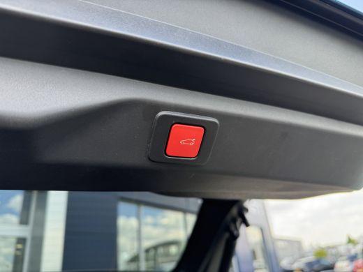 Peugeot E-3008 GT 73 kWh | Adaptieve Cruise | Pano | Stoel + Stuurverwarming | Matrix LED | Elektr. klep | 20'' ... ActivLease financial lease