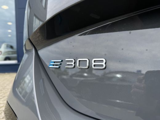Peugeot e-308 SW GT EV 54 kWh | Adaptieve Cruise | 360' Camera | AGR | Alcantara | Massage | Elektr. klep | Stoel ... ActivLease financial lease