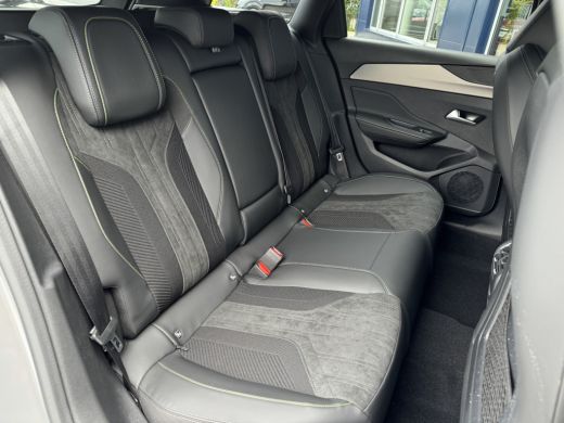 Peugeot e-308 SW GT EV 54 kWh | Adaptieve Cruise | 360' Camera | AGR | Alcantara | Massage | Elektr. klep | Stoel ... ActivLease financial lease