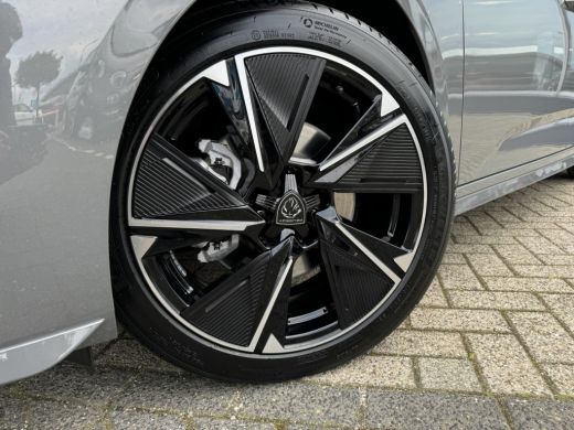Peugeot e-308 SW GT EV 54 kWh | Adaptieve Cruise | 360' Camera | AGR | Alcantara | Massage | Elektr. klep | Stoel ... ActivLease financial lease