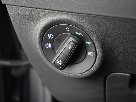 Skoda Karoq 1.5 TSI ACT Style DSG/AUTO | Cruise control | Trekhaak | Stoelverwarming | Navigatie via app | Ap... ActivLease financial lease