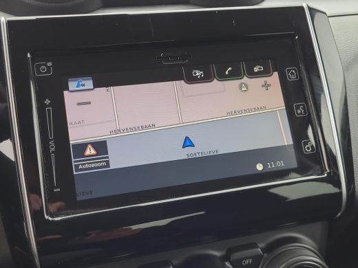 Suzuki Swift 1.2 Style Smart Hybrid | Apple CarPlay | Navigatie | Rijklaarprijs incl. garantie | ActivLease financial lease