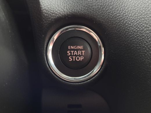Suzuki Swift 1.2 Style Smart Hybrid | Apple CarPlay | Navigatie | Rijklaarprijs incl. garantie | ActivLease financial lease