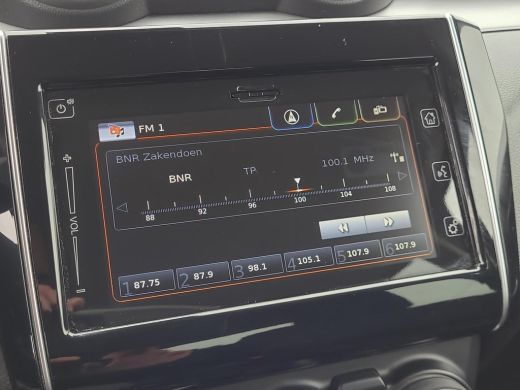 Suzuki Swift 1.2 Style Smart Hybrid | Apple CarPlay | Navigatie | Rijklaarprijs incl. garantie | ActivLease financial lease