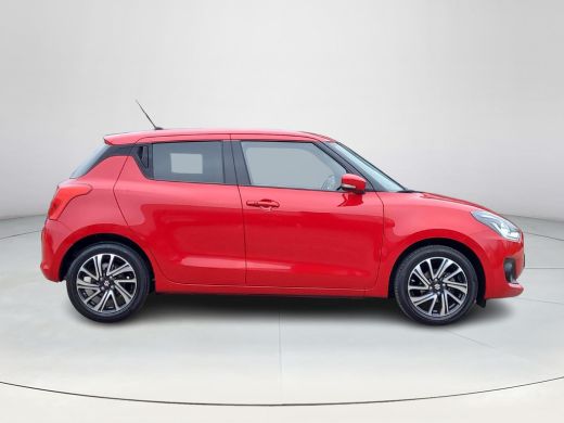 Suzuki Swift 1.2 Style Smart Hybrid | Apple CarPlay | Navigatie | Rijklaarprijs incl. garantie | ActivLease financial lease