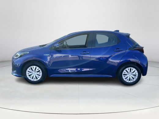 Toyota Yaris 1.5 Hybrid Active Multimedia Pack ActivLease financial lease