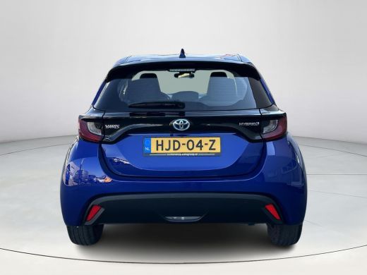 Toyota Yaris 1.5 Hybrid Active Multimedia Pack ActivLease financial lease