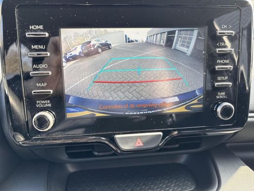 Toyota Yaris 1.5 Hybrid Comfort | All-in prijs | Navigatie | Camera | Airco ActivLease financial lease