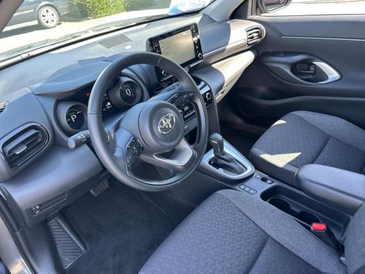 Toyota Yaris Cross 1.5 Hybrid Active ActivLease financial lease