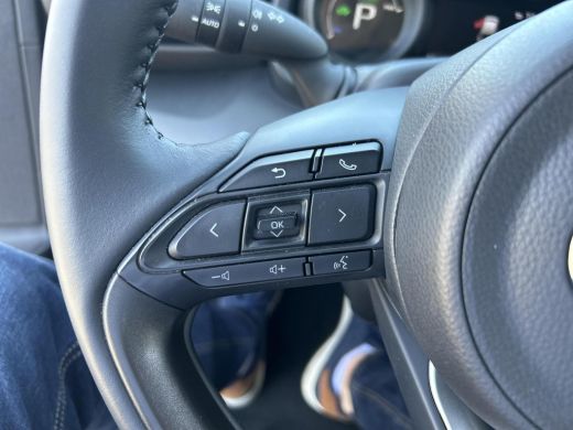 Toyota Yaris Cross 1.5 Hybrid Active ActivLease financial lease