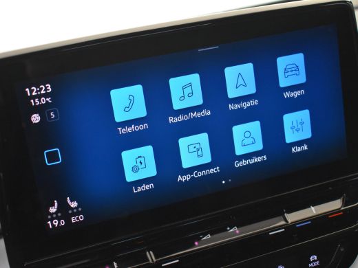 Volkswagen ID.4 Life 77 kWh 204pk | Adaptief cruise control | Navigatie | Led koplampen | Parkeersensoren v+a | A... ActivLease financial lease