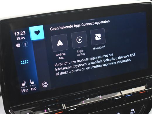 Volkswagen ID.4 Life 77 kWh 204pk | Adaptief cruise control | Navigatie | Led koplampen | Parkeersensoren v+a | A... ActivLease financial lease